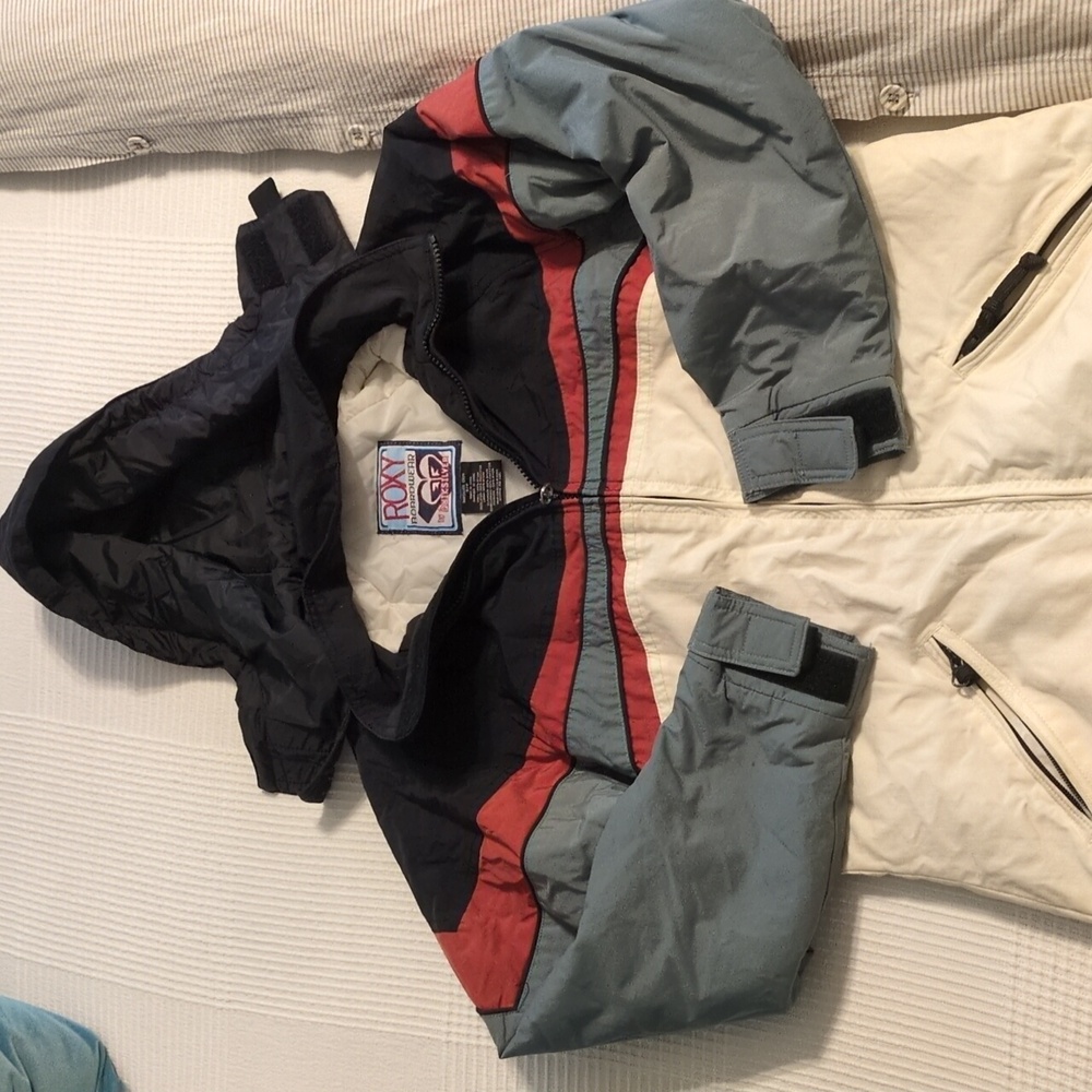 Roxy Snowboard Ski Jacket Size S Multicolor